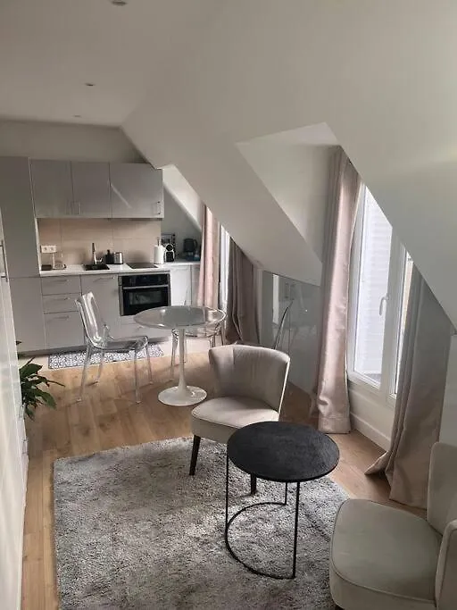 Apartment Studio R - Paris France