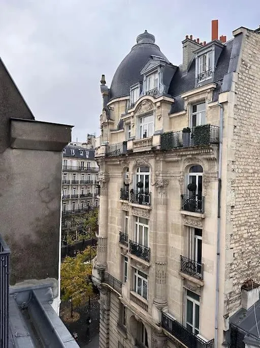 Studio R - Paris 0*,  France